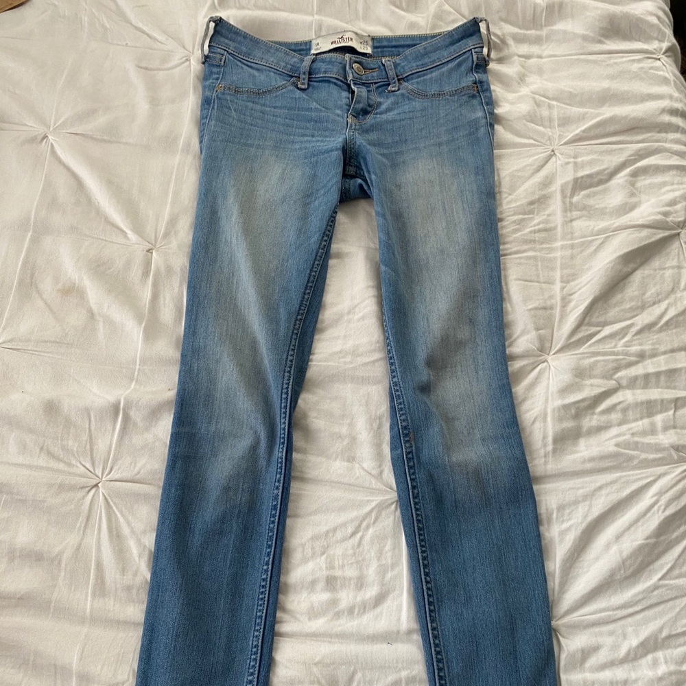 Hollister jeans